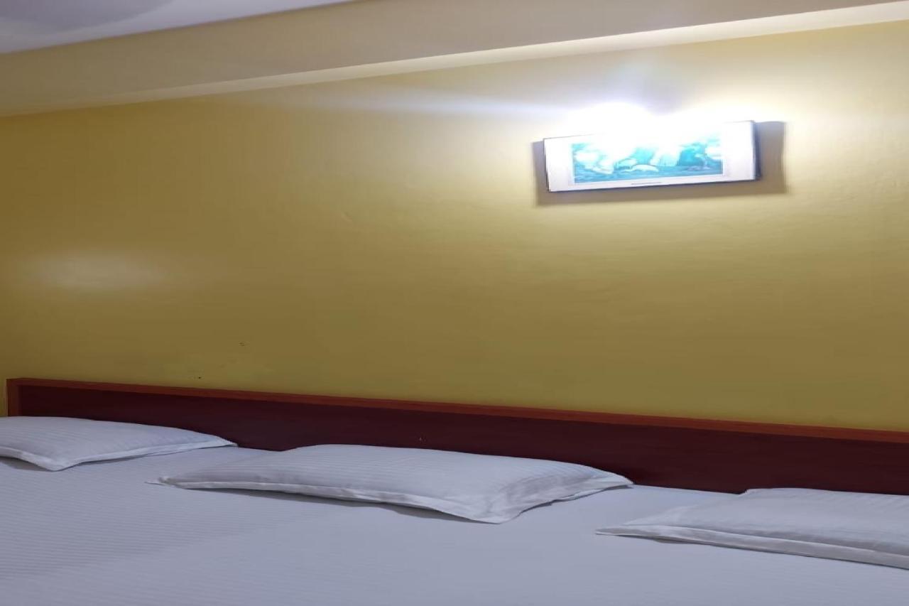 Spot On 73926 Hotel Anjanaa プリ エクステリア 写真