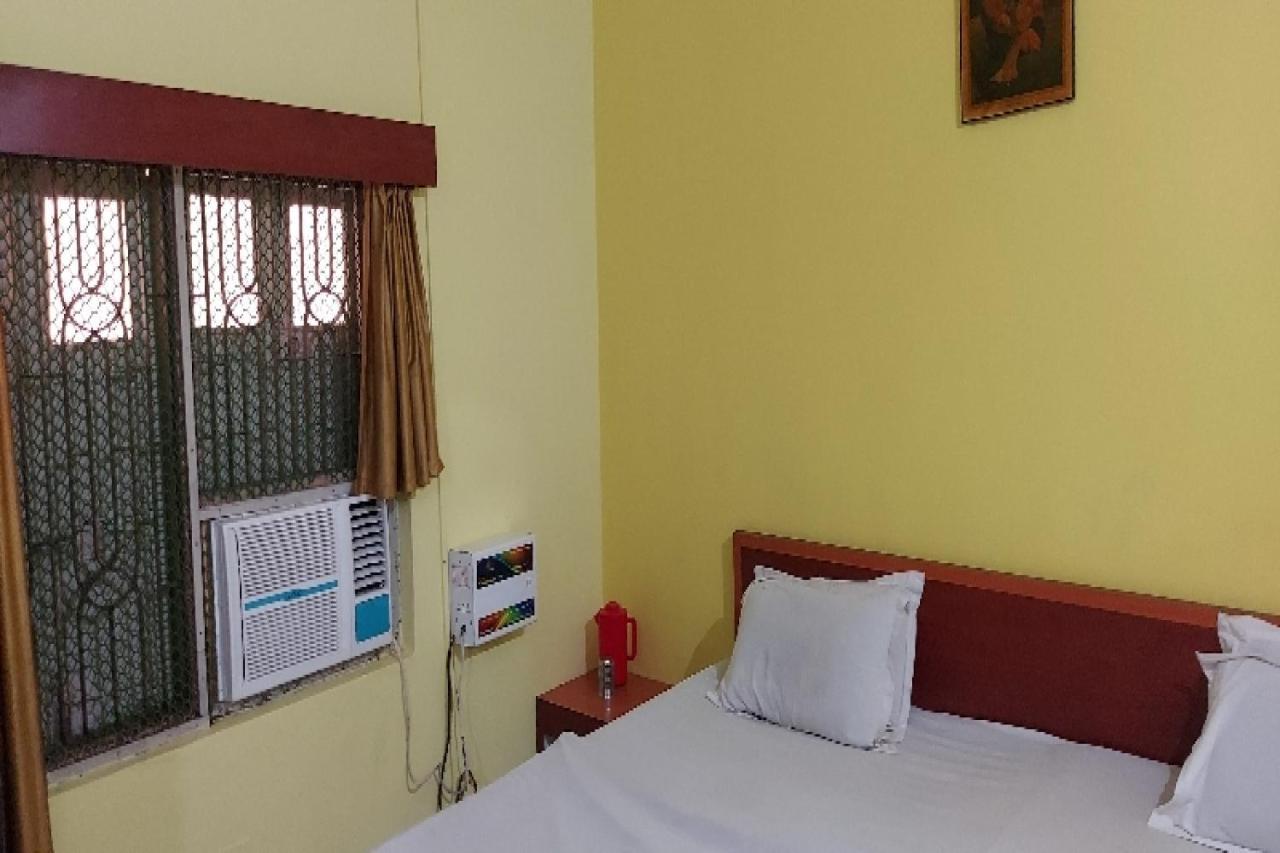 Spot On 73926 Hotel Anjanaa プリ エクステリア 写真